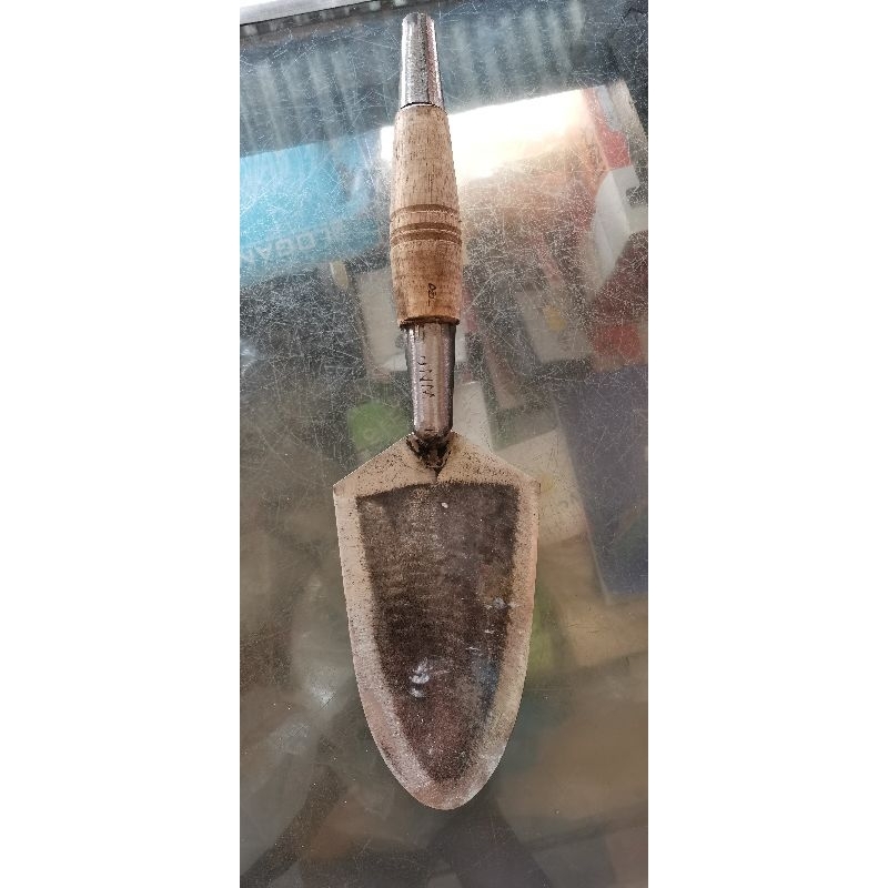 Cetok tukang cetok semen sendok semen bagus dari plat baja asli bekas gergaji benso(gergaji batu)