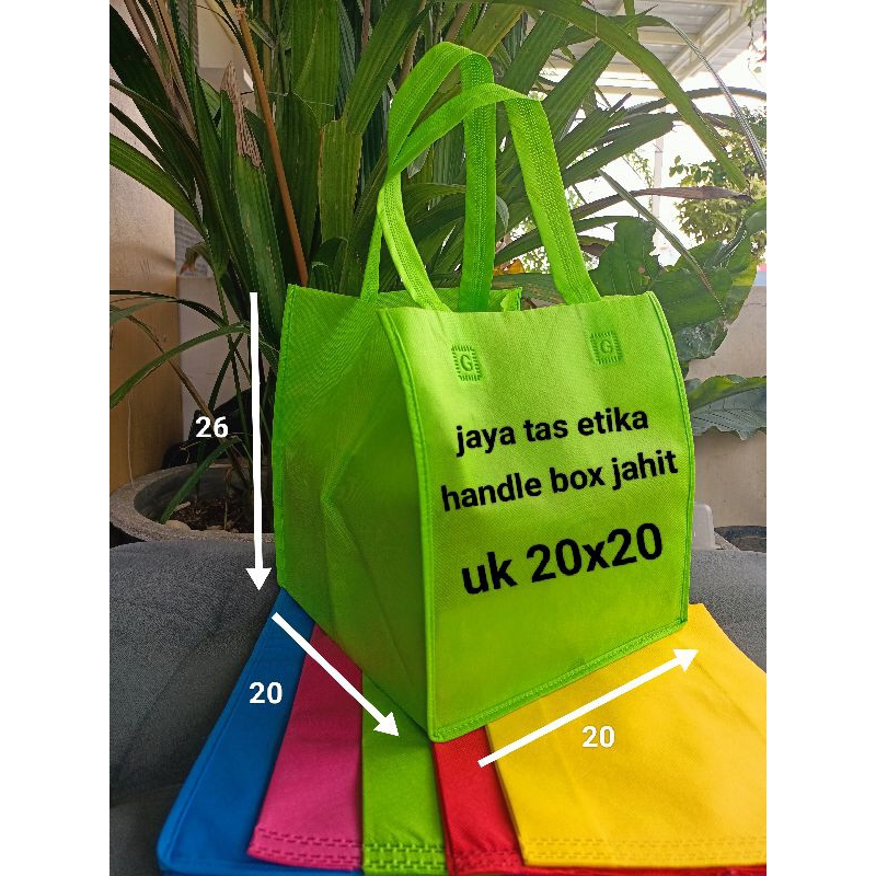 tas hajatan 20x20 /tas box spunbond goodie bag standing handle jahit 20x20/ lusin isi 12 psc