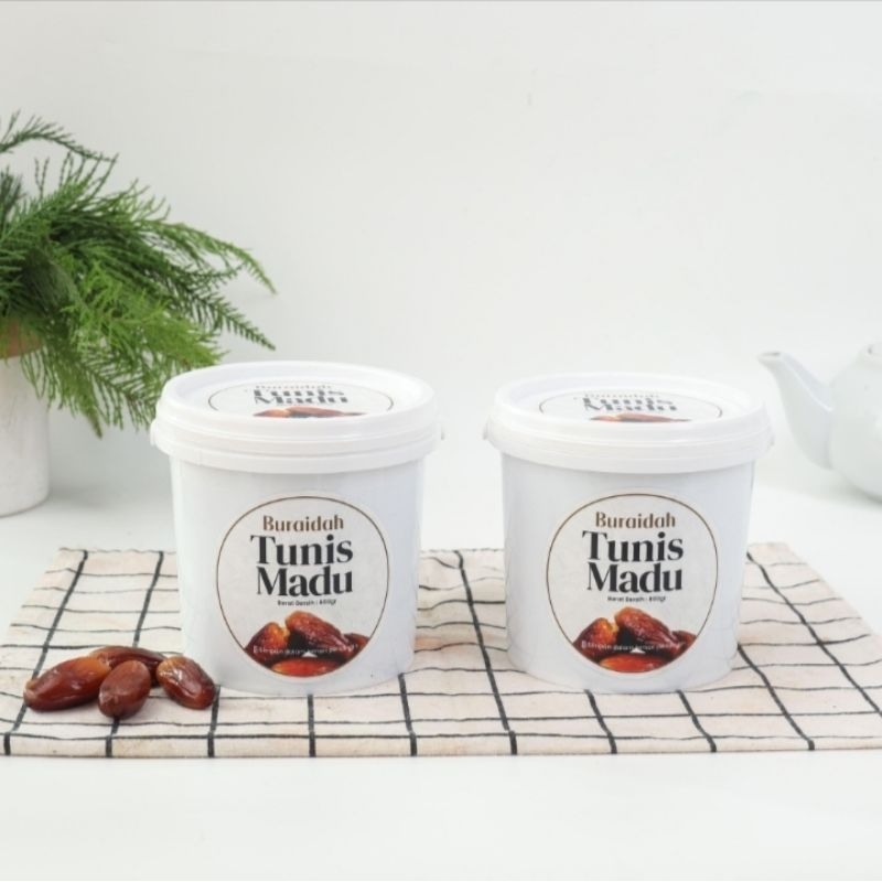 

KurmaTunisMaduember800gmanis