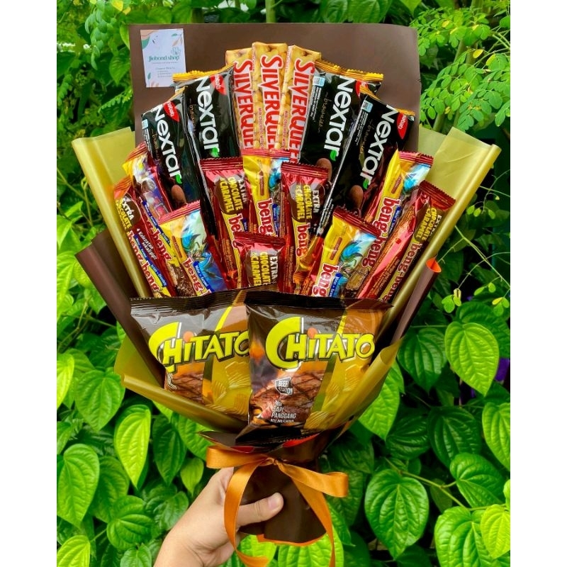

Ssl09 BUKET SNACK PREMIUM SILVERQUEEN ELEGAN COKLAT GOLD KERTAS CELLOPHANE / BUKET SNACK MEWAH /