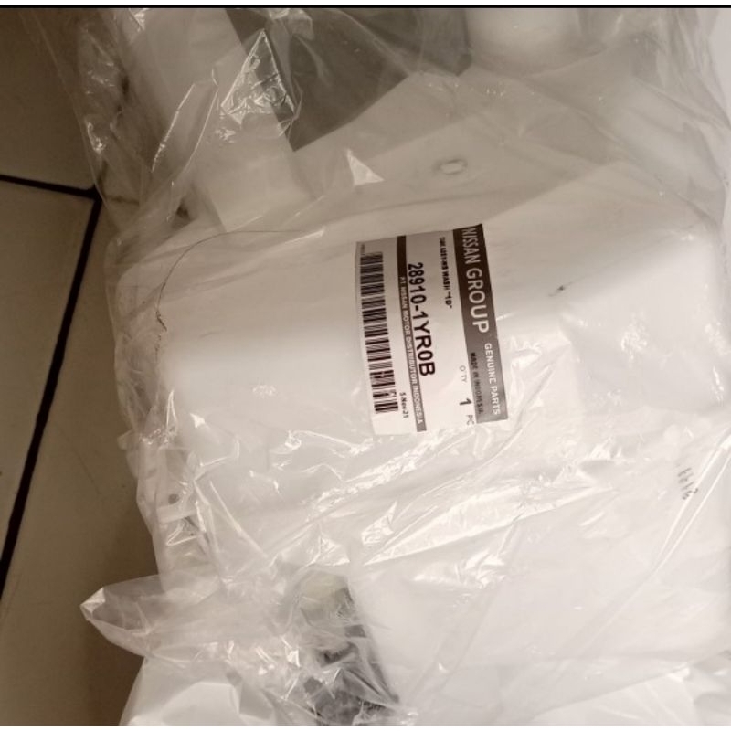 Tabung air wiper livina original nissan L10 L11 tangki air cadangan wiper ori