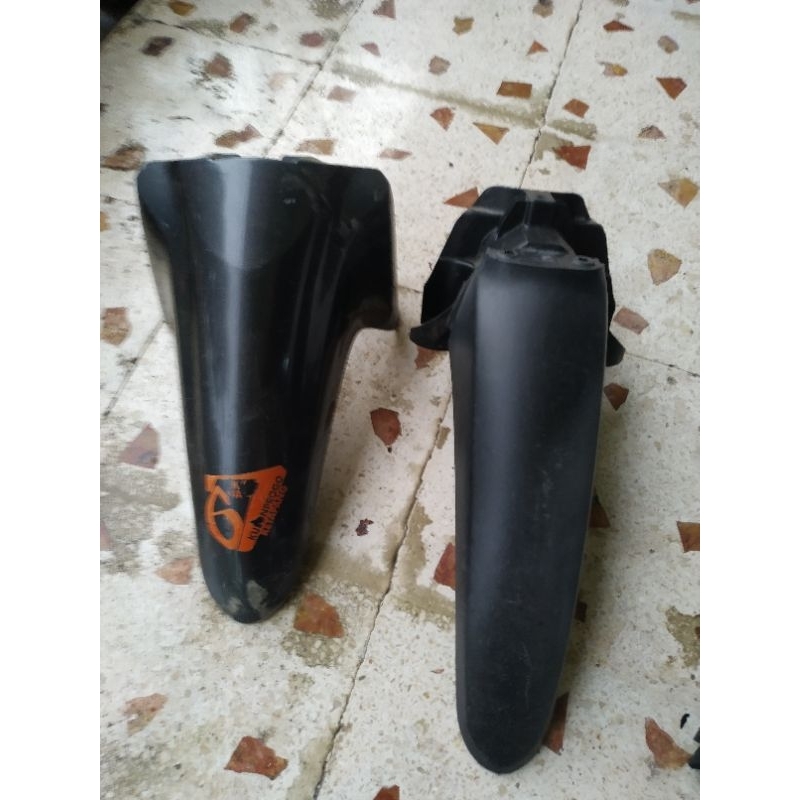 spakbor slebor depan honda revo dx
