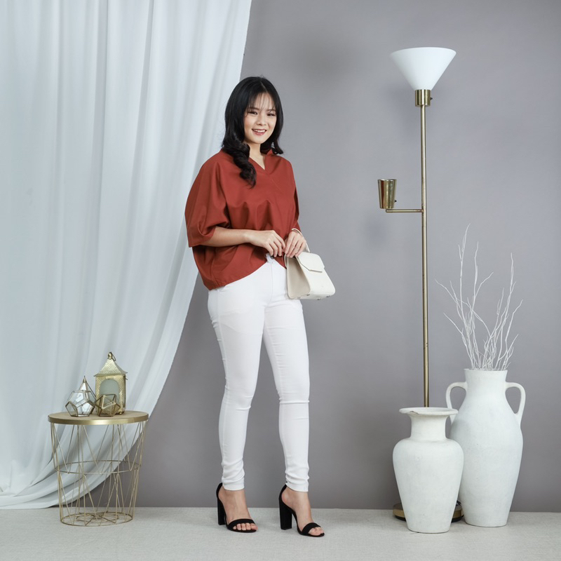 CROP TOP luna blouse wanita oversize bathwing terbaru