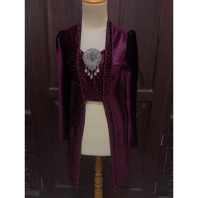 PO kebaya kutu baru panjang selutut (kain bludru)