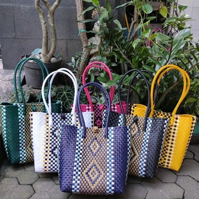 Tas Jali Anyaman Premium/ Tas Anyaman Jali/ Tas Wanita Premium/ Tas Anyaman Jali Premium Batik 2 Lin