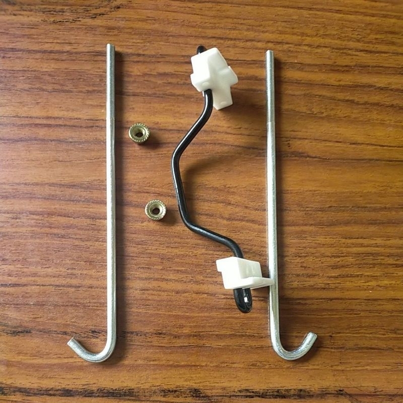 baut pegangan Aki/Accu mobil avanza xenia