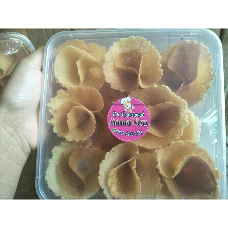 

kue semprong bunga / kue rokok