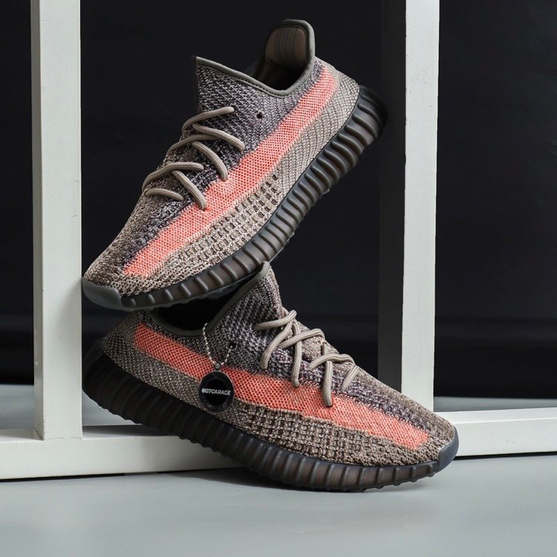 Yeezy Boost 350 V2 Ash Stone