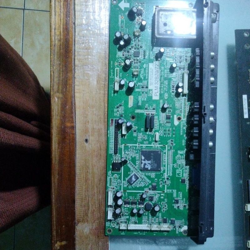 MB Polytron plm32B70/72