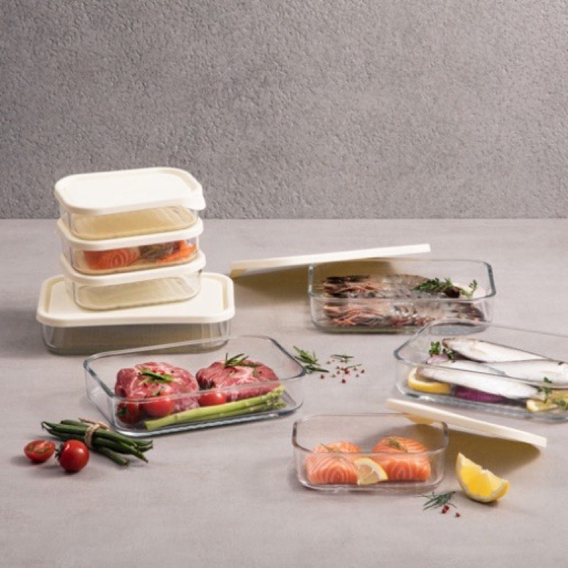 Glasslock Korea for storing meat or fish (textured base)