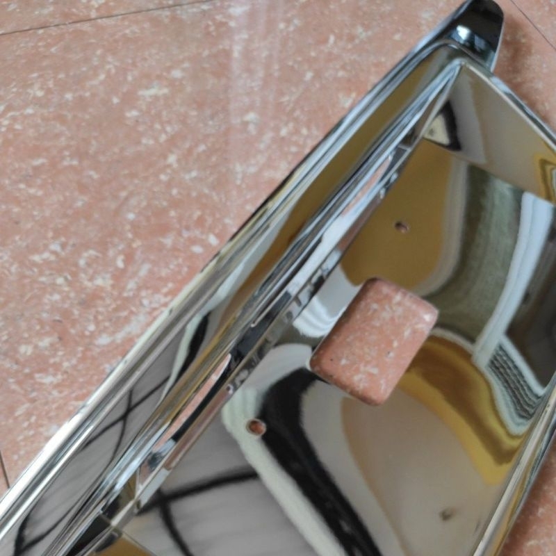 lis plat nomor ornamen bagasi pintu belakang toyota avanza / xenia 2004 sampai 2011 chrome crome 2010 2009 2008 2007 2006 2005 VVT-i vvti lampu