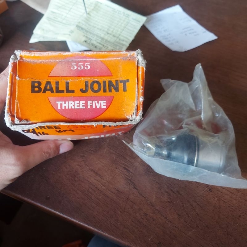 Ball Joint Atas Up Daihatsu Zebra S88 merk 555