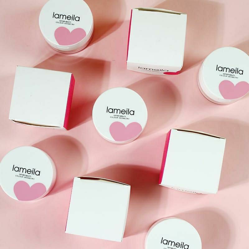 LAMEILA Bedak Sakura Make Up Base oil Control Powder dengan Kaca