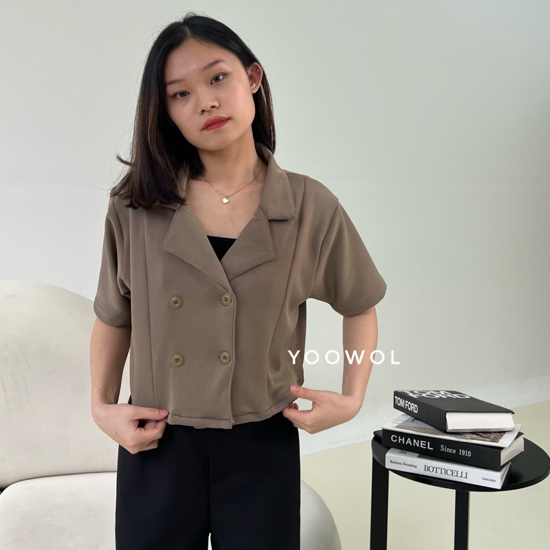 YOOWOL Chloe Outer / Atasan Blazer Wanita Lengan Pendek Basic Crop Blazer