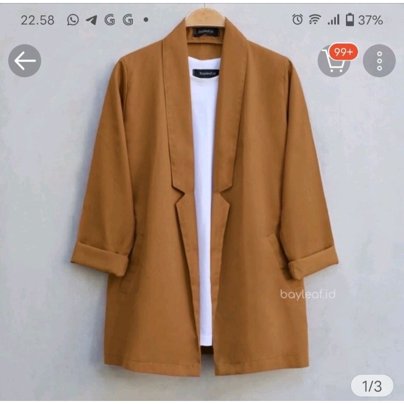 preloved bayleaf .. outher blezer preloved bayleaf id bukan heavenlight