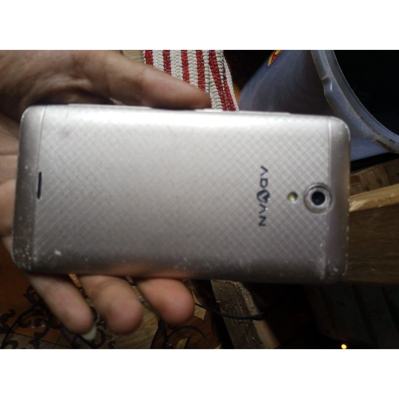 hp advan S5E 4GS mesin yala normal lcd tc bagus tinggal kasih batre