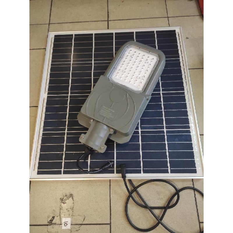 PJU Lampu Jalan Solar 100WP 500W 500 Watt