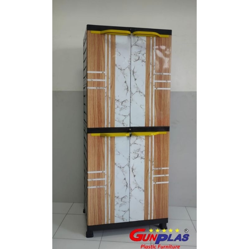 Lemari Plastik Gunplas Jumbo Pintu Panjang