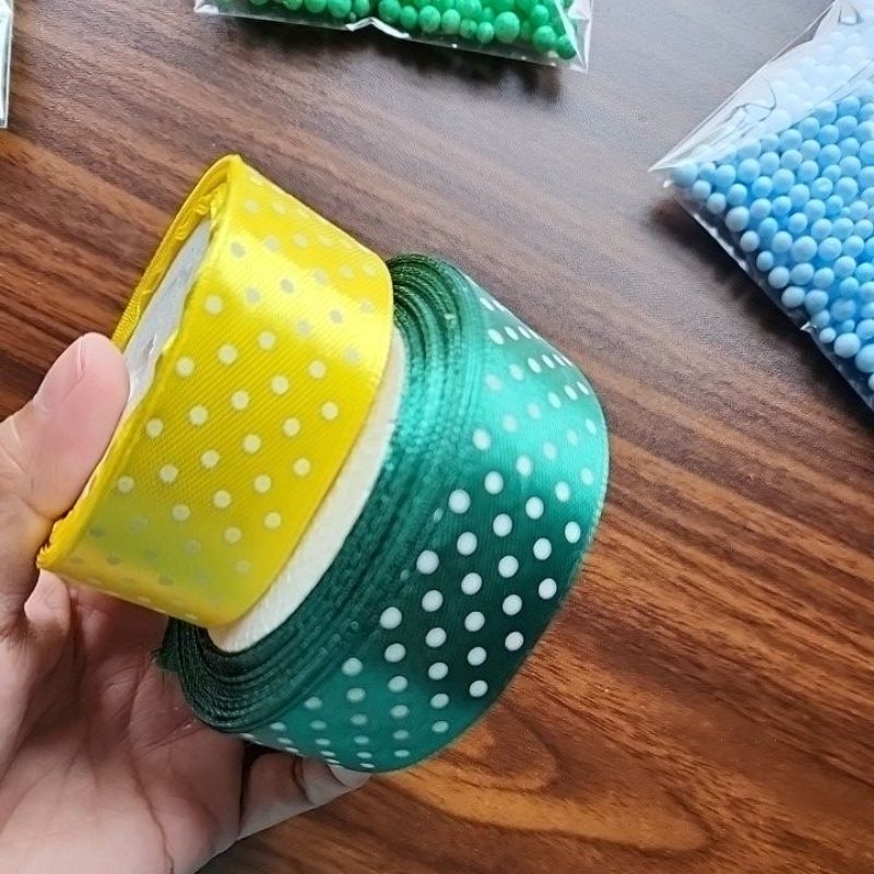 

Pita Polkadot 2,5 cm (per-meter)