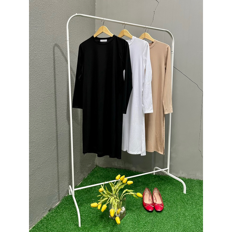 SLIT T-SHIRT/KAOS HIJAB/KAOS KOREAN/KOREAN STYLE/KAOS HIJAB IMPORT