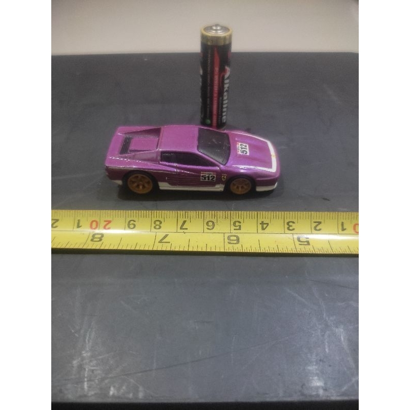 diecast hotwheels ferrari f512 M purple 1997