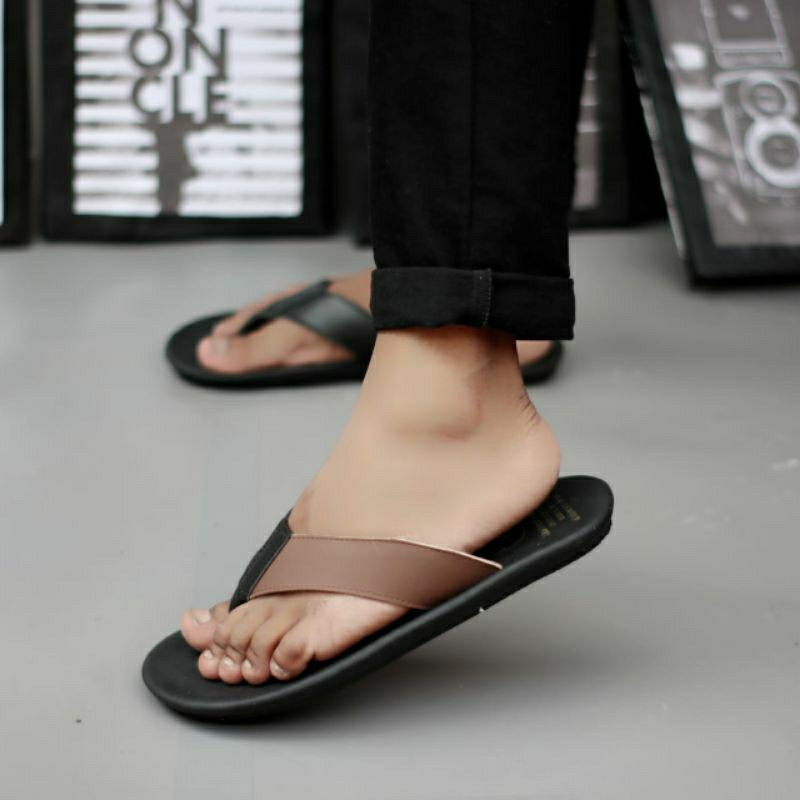 CEVANY JAVIT Black (KULIT ASLI) Sandal Jepit Pria Original Kulit Asli Sendal Casual Kekinian