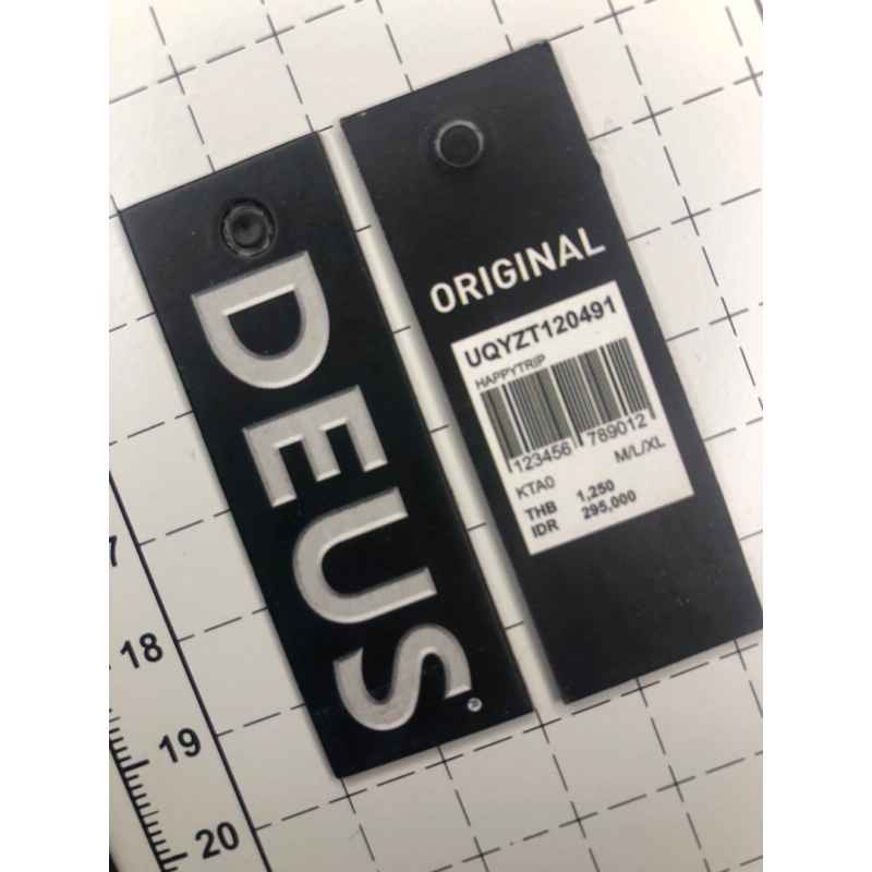 

DEUS PRICE TAG BARCODE SUPER PREMIUM CO 1X DI KIRIM 600PCS