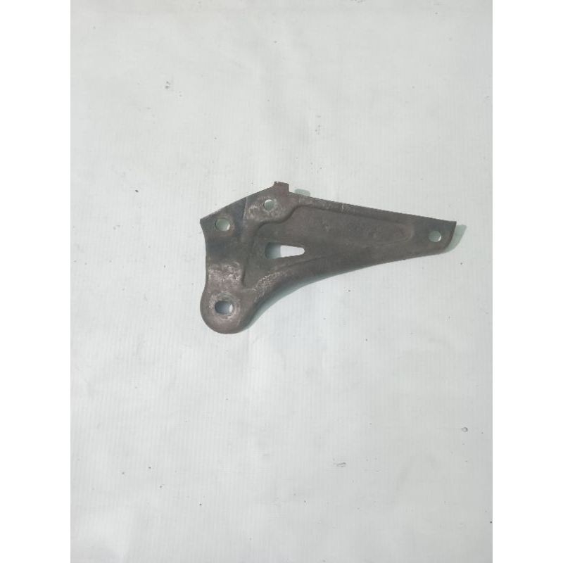 breket dudukan knalpot honda astrea prima star original second copotan