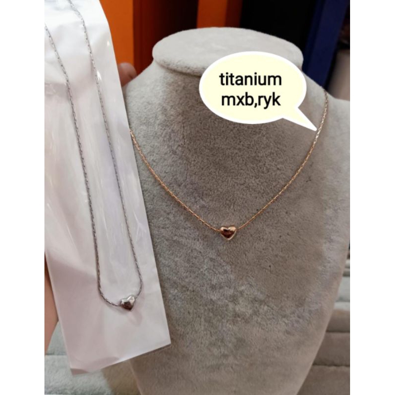 Kalung titanium koleksi NBC.MEDAN yg F hanya Gold  kode 01 , awet,tahan lama