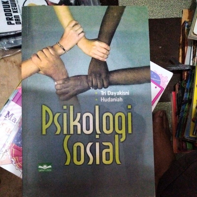 psikologi sosial (Tridaya kisni)