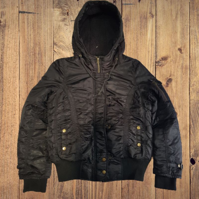 Jaket Bomber Cecil Mcbee