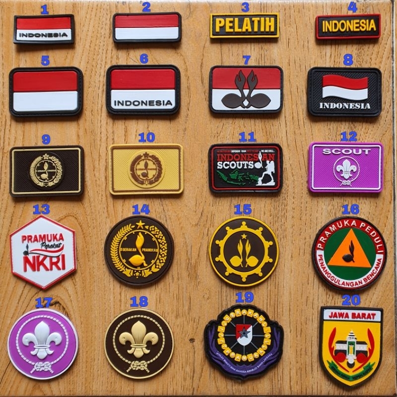 karet velcro / patch rubber logo pramuka / tempelan emblem