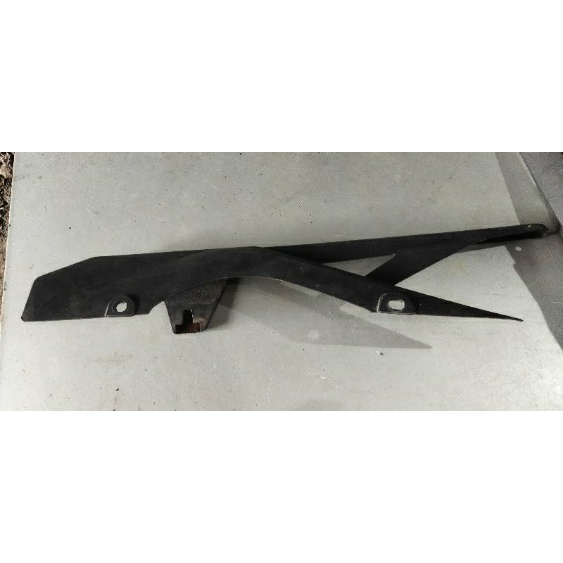 Case chain tutup rantai yamaha R25 r 25  original 1WD-F2311-00