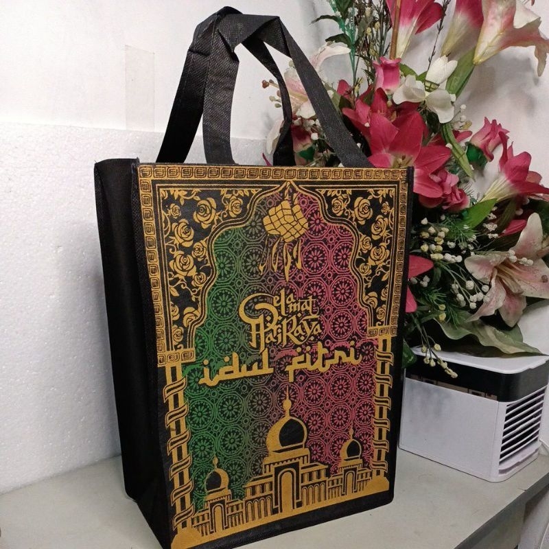 

PROMO TAS PARCEL LEBARAN IDUL FITRI TEBAL ELEGANT UK. P. 30 L. 17 T. 40