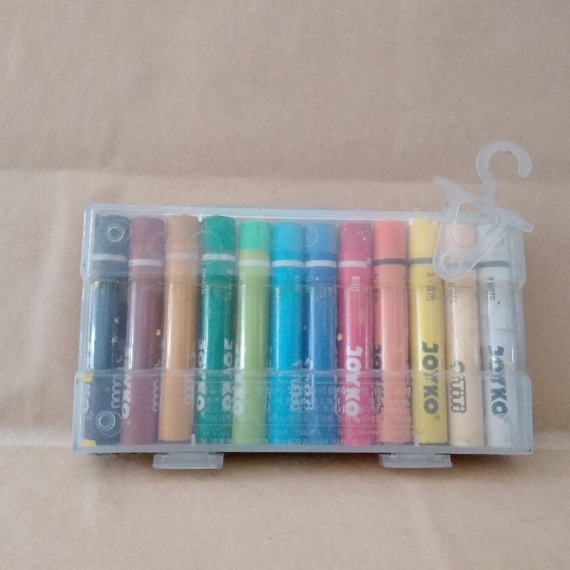 

Pensil Warna Krayon TiTi 12W