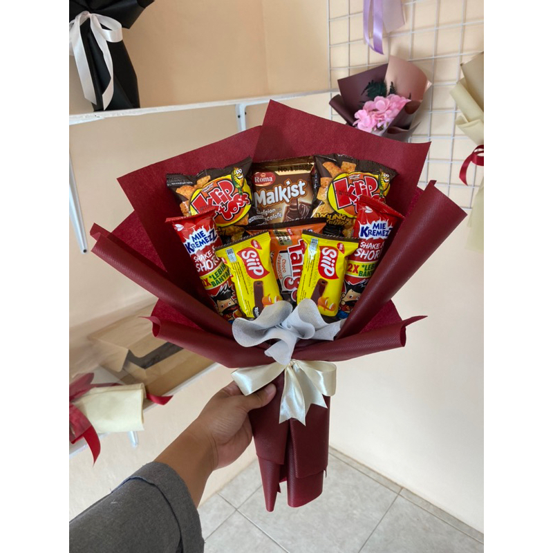 

Buket snack wisuda termurah