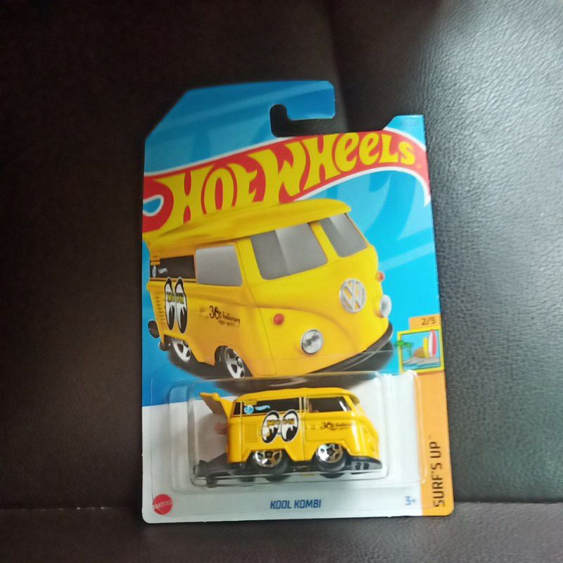 kool kombi hotwheels mooneyes