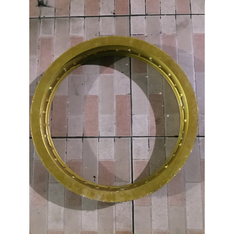 velg Venom Gold ring 17