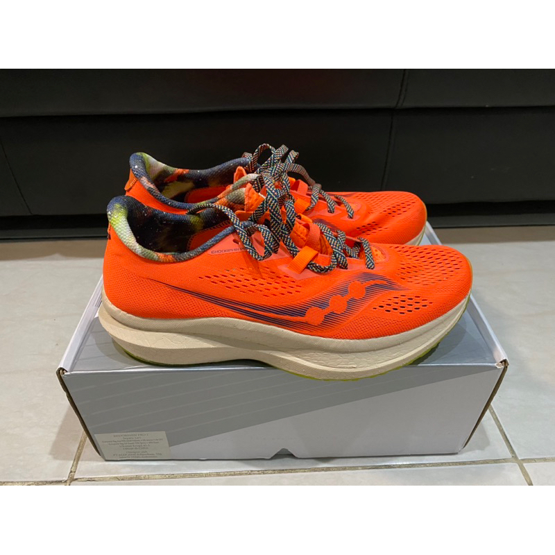 Preloved/ Bekas Saucony Endorphin Endorphene Pro 2 Running Shoes Sepatu