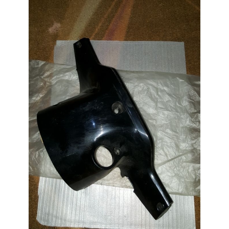 Batok lampu depan yamaha v80 excellent original