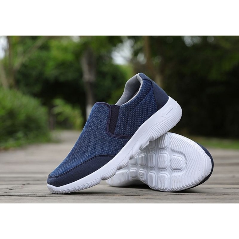 Sepatu Casual Pria Slip On Import Kets Premium Tanpa Tali Sneakers Model Toms Terbaru Elegan dan Trendy