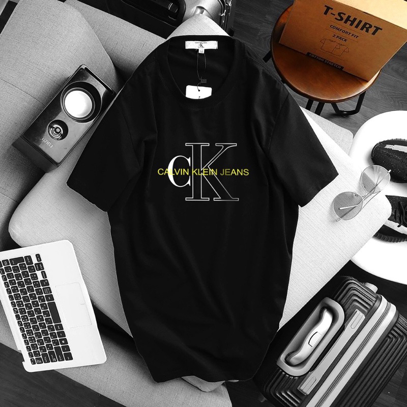 KAOS C4LV1N KL3lN / KAOS BRANDED PREMIUM PRIA/WANITA KAOS DISTRO  / KAOS MURAH / KAOS BERMEK / KAOS COMBED 24s