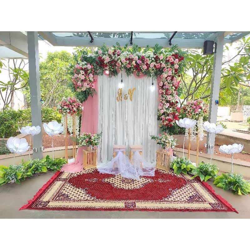sewa Dekorasi pernikahan simple 2 meter nuansa pink