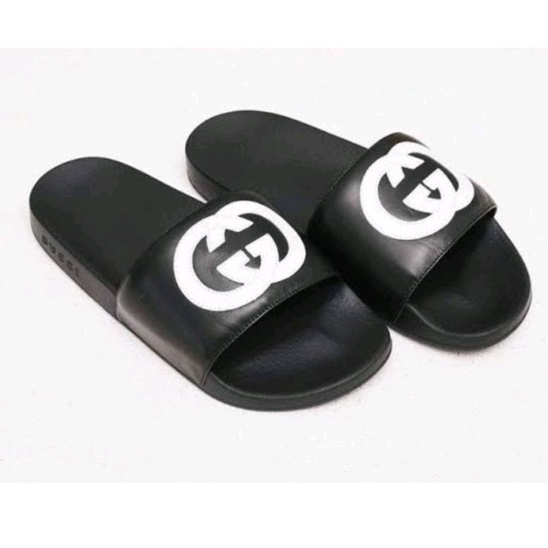 GUCCI SANDAL COWOK- PRIA SLIDE INTERLOCKING G BLACK LEATHER MAN