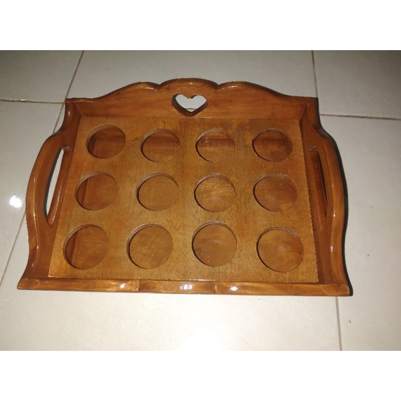 tatakan aqua gelas 33x26 cm