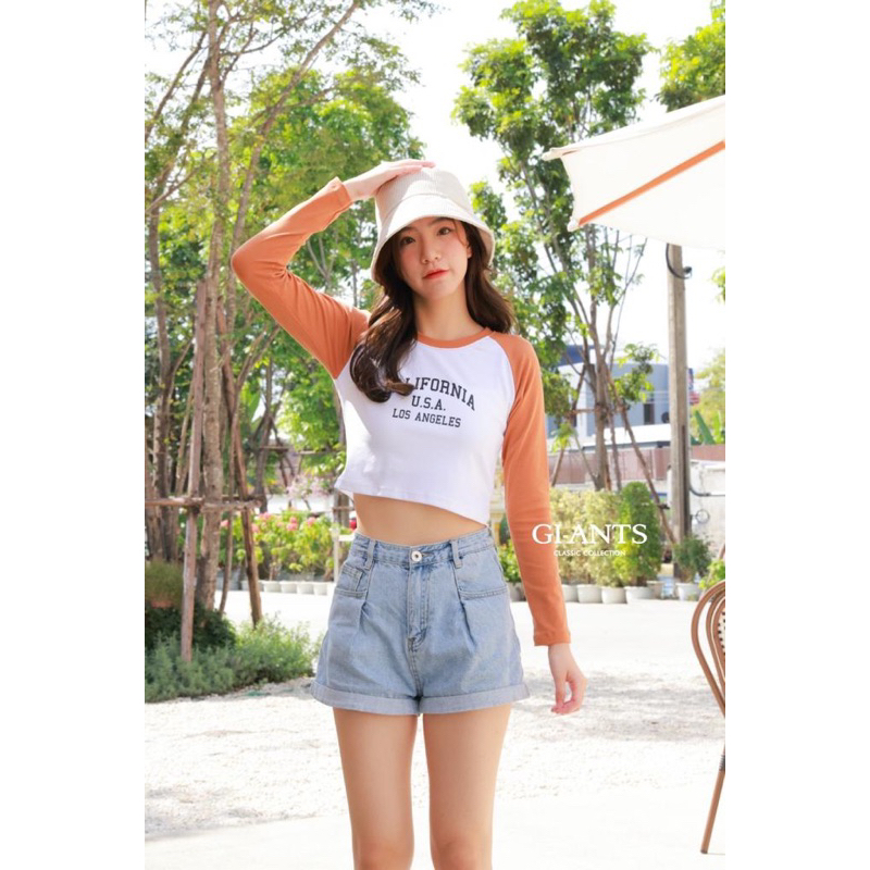 ATASAN GIANTS BASIC MODEL CROP LENGAN PANJANG TULISAN CALIFORNIA KAOS IMPORT BANGKOK (BJGB466)