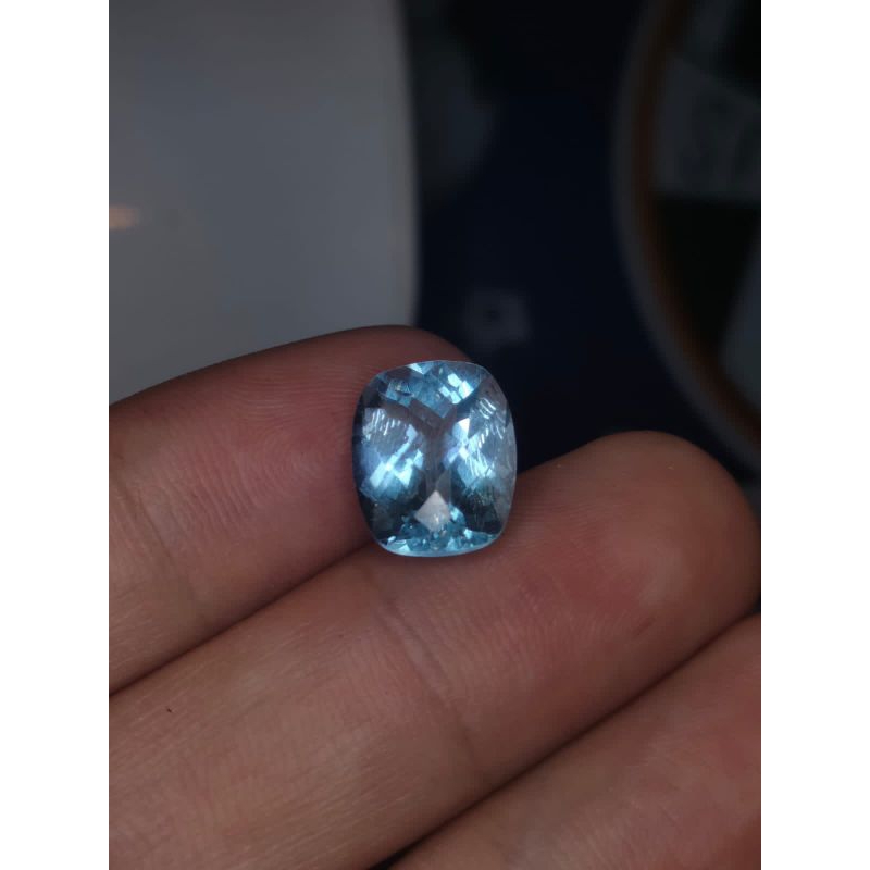 blue topaz swiss blue