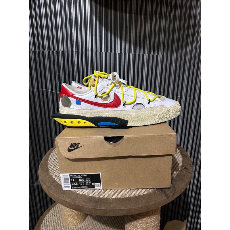 nike blazer low off white university