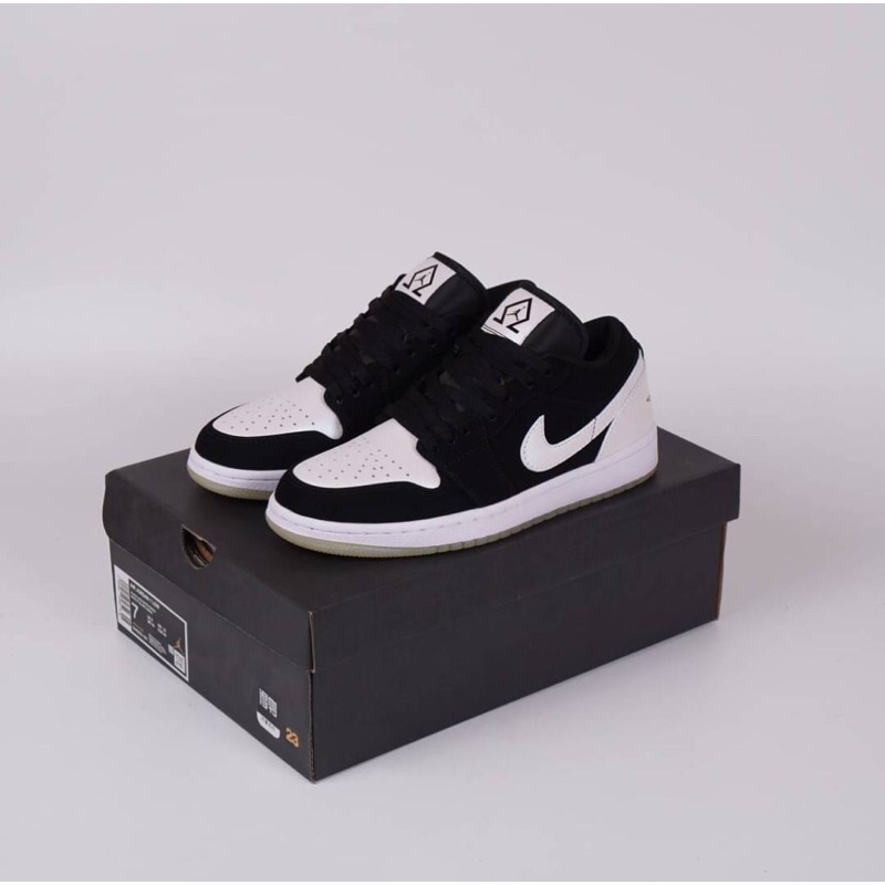 Nike Jordan Low Diamond