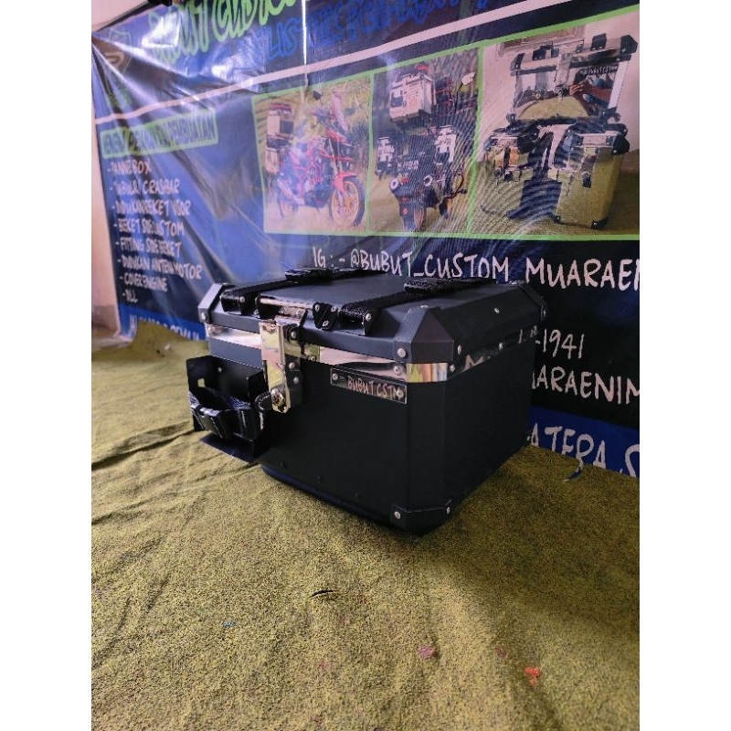 Top box 38L galvanis, box pannier, box motor, Box stainless, box quick release